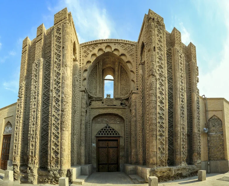 مسجد جورجیر اصفهان: چطور برویم؟ (راهنمای جامع مسیر)