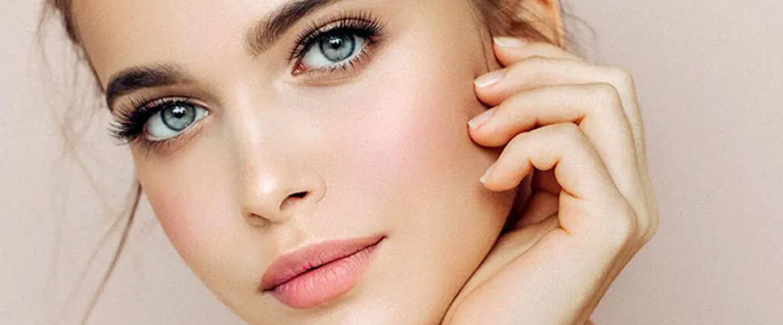 تاثیر عصارههای گیاهی و مواد مرطوبکننده